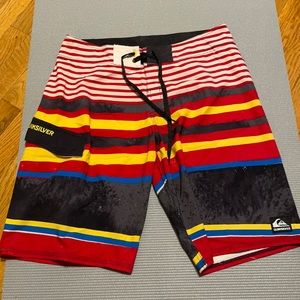 Quiksilver Men’s Boardshorts, waist size 31